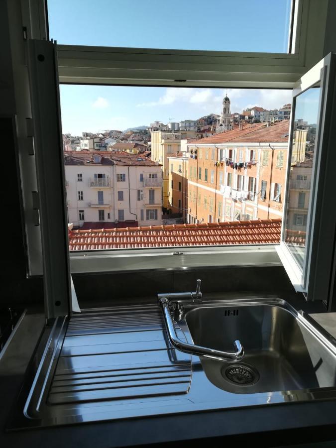 Cavour17 Apartment Sanremo Bagian luar foto