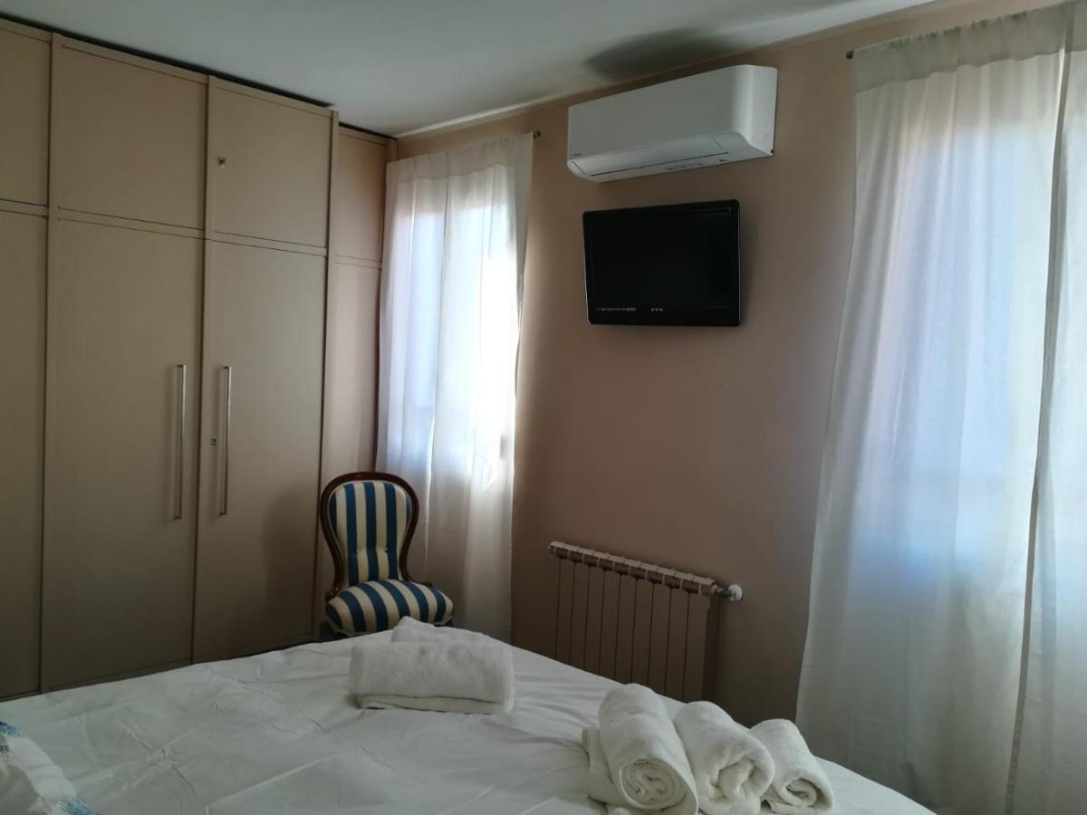 Cavour17 Apartment Sanremo Bagian luar foto